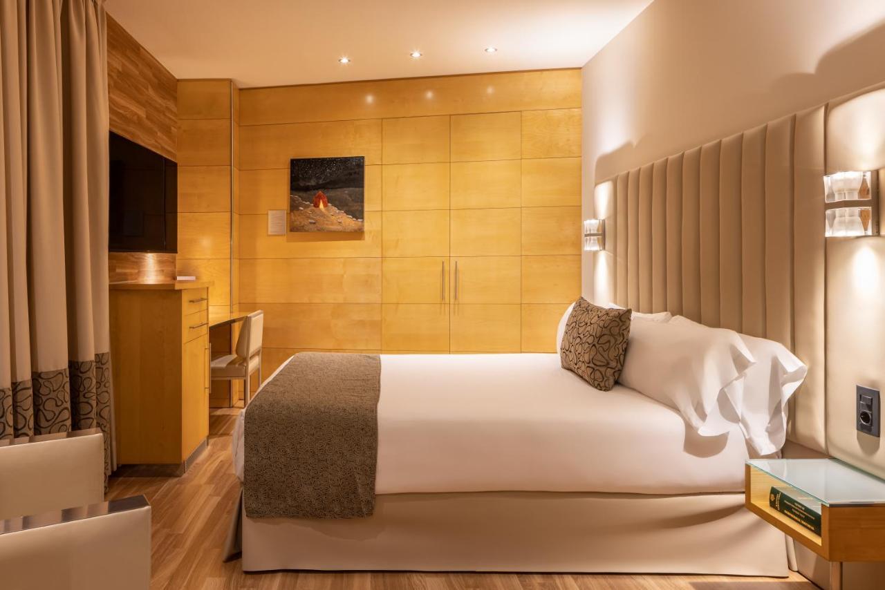 Hotel Sansi Барселона Экстерьер фото